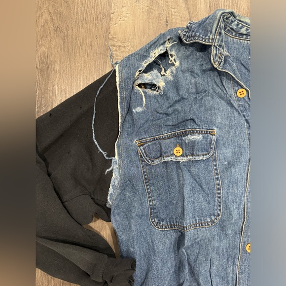 LF custom button down shirt with sweatshirt sleeves - Picture 2 of 3